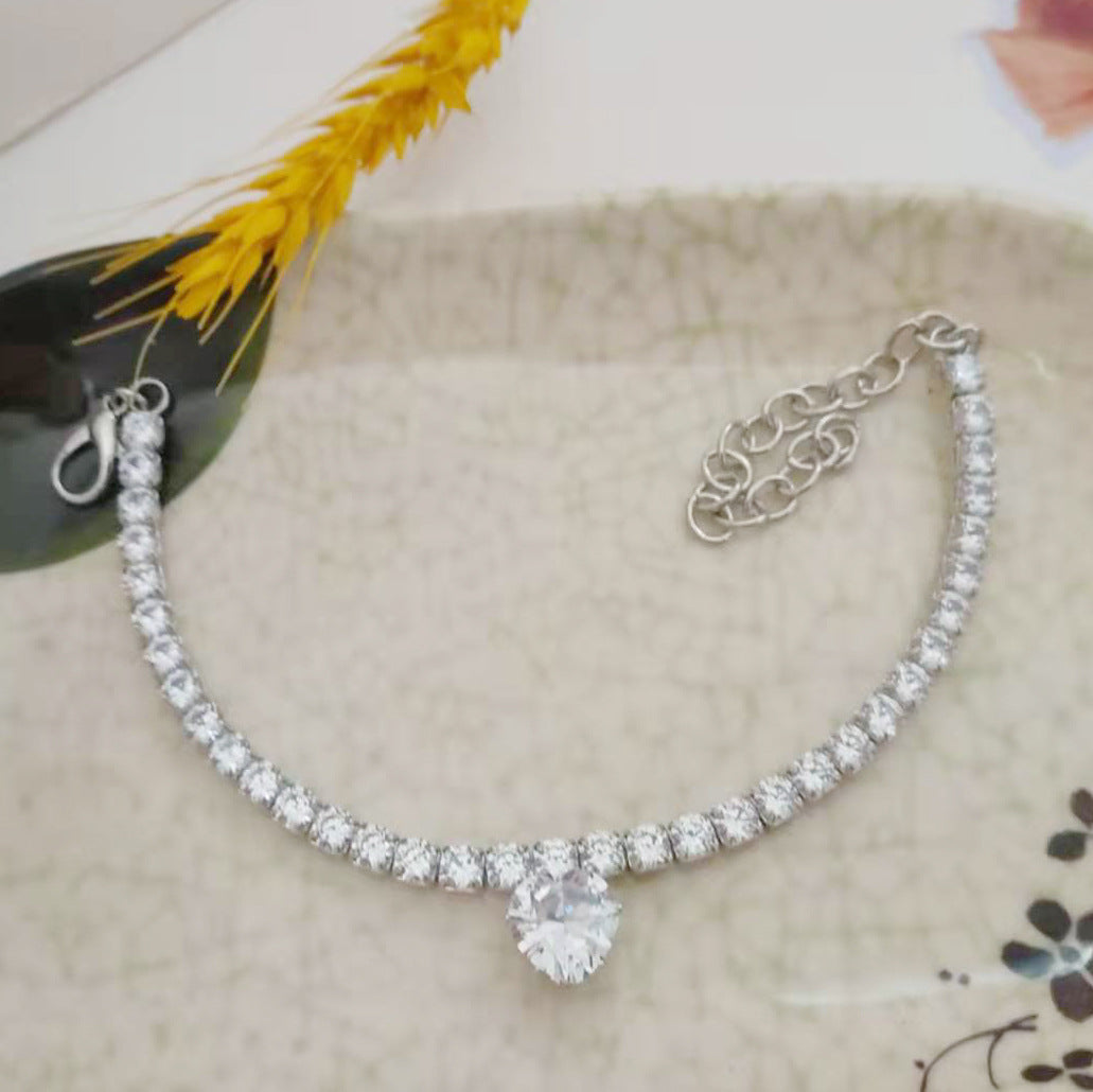 Collier Strass Cœur Scintillant pour Chat et Chien