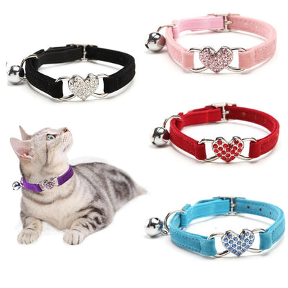 Collier Cœur pour Chat — Ajustable 21–26 cm