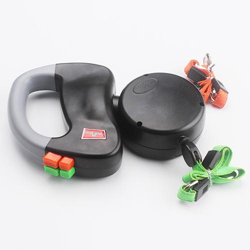 Dual Retractable Leash for Two Dogs — 3M Nylon
