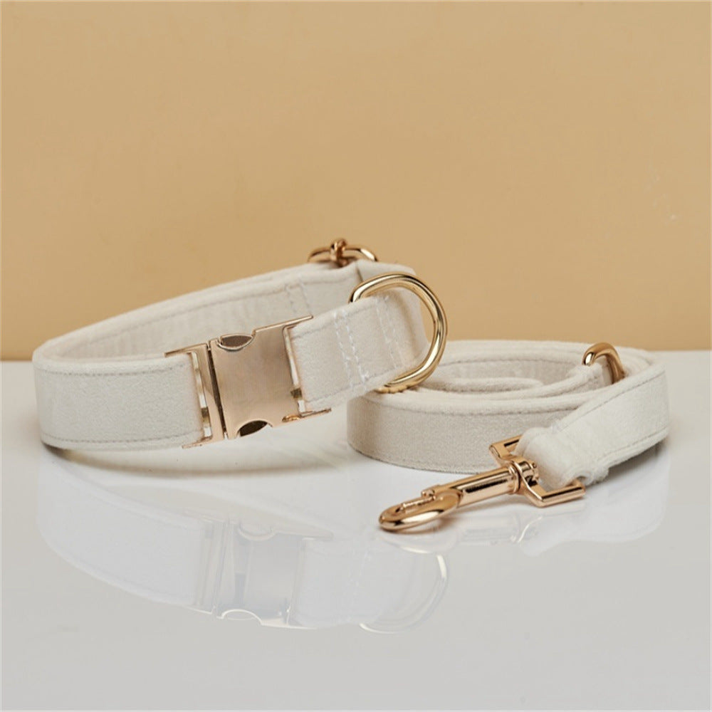 Ensemble Collier & Laisse en Velours avec Nœud Papillon pour Chien