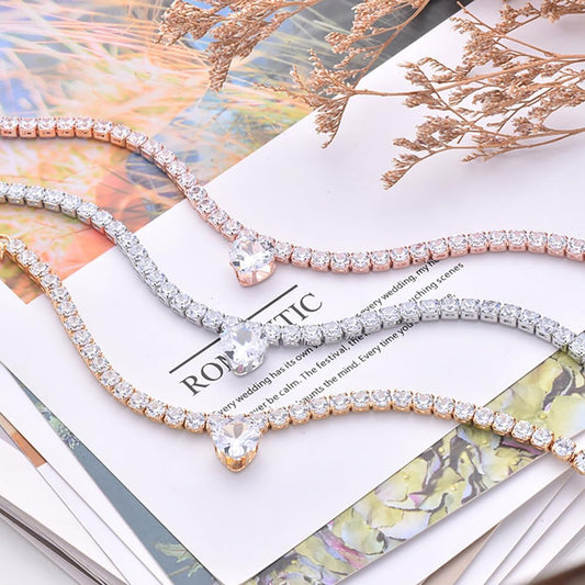 Collier Strass Cœur Scintillant pour Chat et Chien