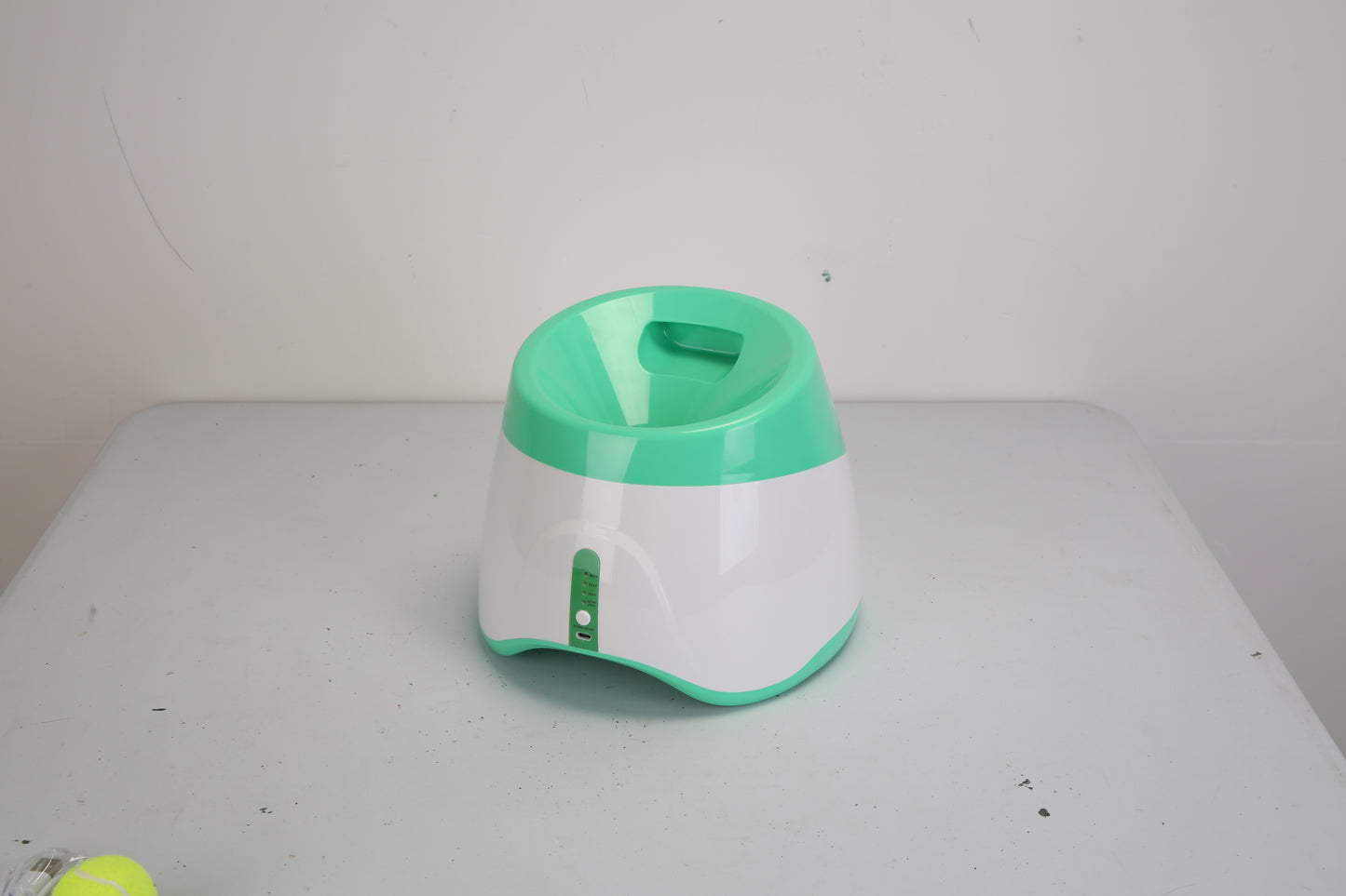 Automatic Dog Ball Launcher – 3 Distances, 6 Balls Included